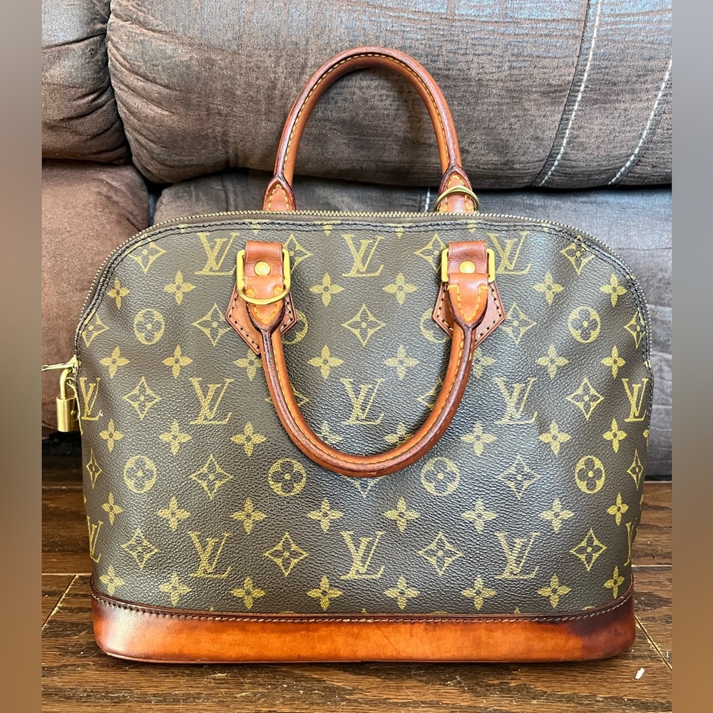 Louis Vuitton Alma Bag